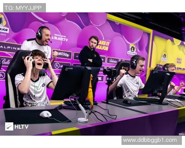 V5战队在CSGO赛事中的全面压制战术解析与影响分析